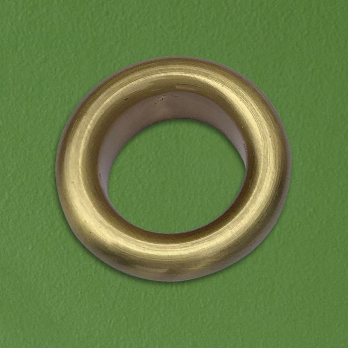 AM00137 - Amara Round Overflow Insert in Brushed Brass - Coa Living